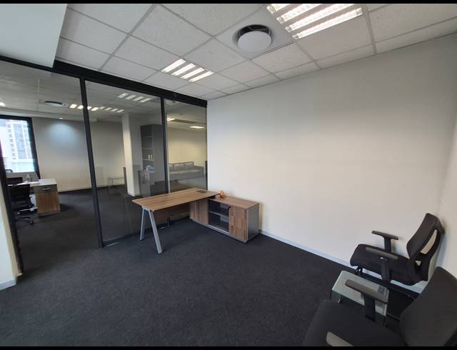 134M² OFFICE TO LET IN MORNINGSIDE
